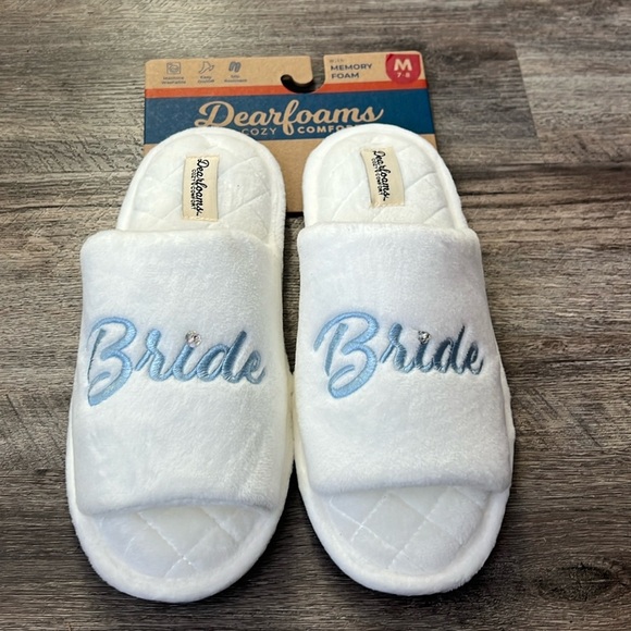 dearfoams Shoes - Dearfoams White Bride‎ Slippers Size 8
